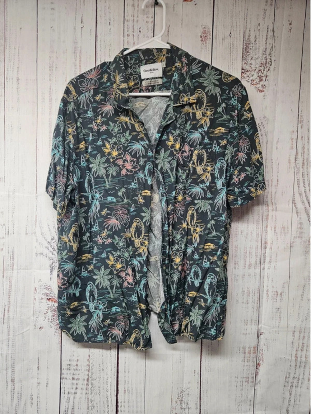 Goodfellow & Co Men’s Large Tropical Hawaiian Shirt Parrot Floral Button Up